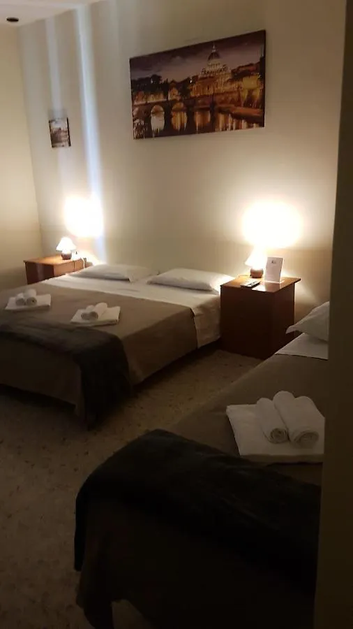 Domus Ferraro Guest House Rome