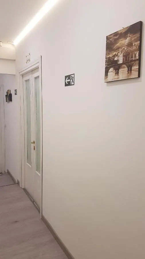 Domus Ferraro Guest House Rome